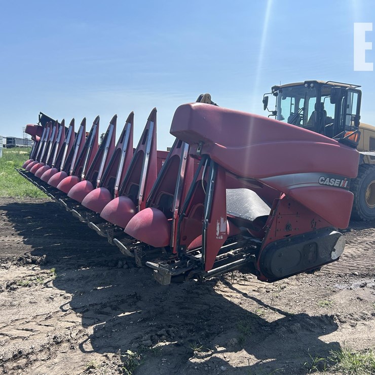 CASE IH 2412