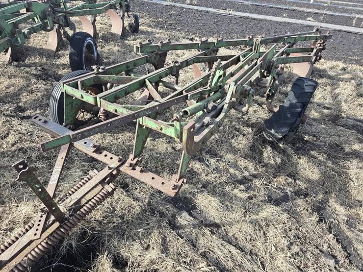 john-deere-5-image-3