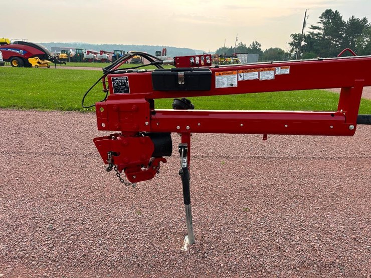 2014-new-holland-h7450-image-16