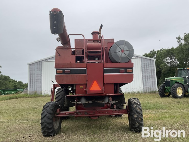 1991-case-ih-1660-image-6