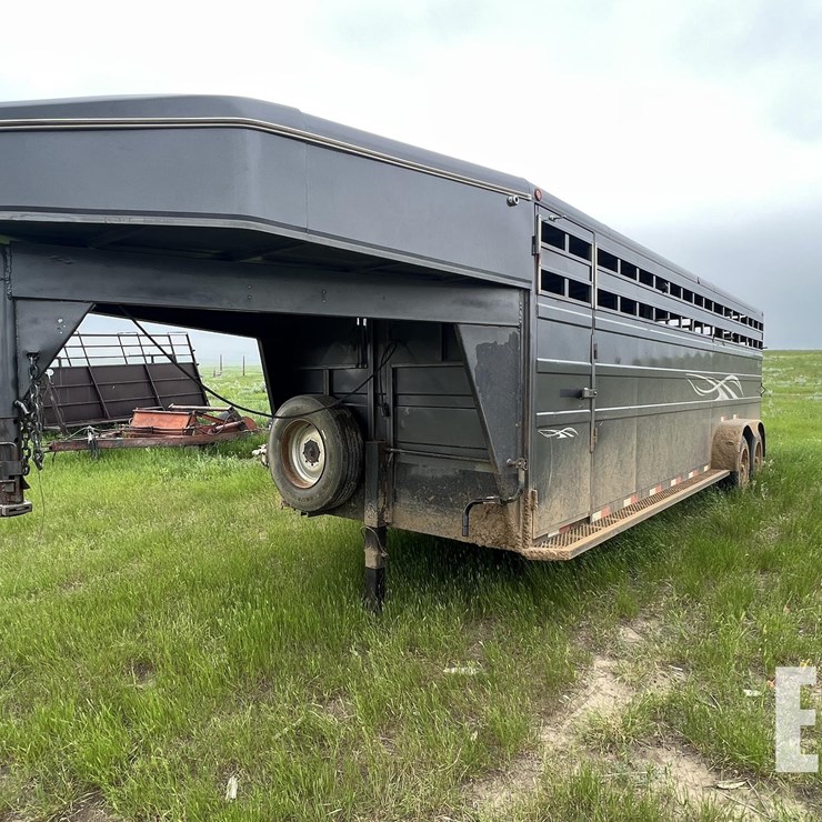 2012 TITAN TRAILER