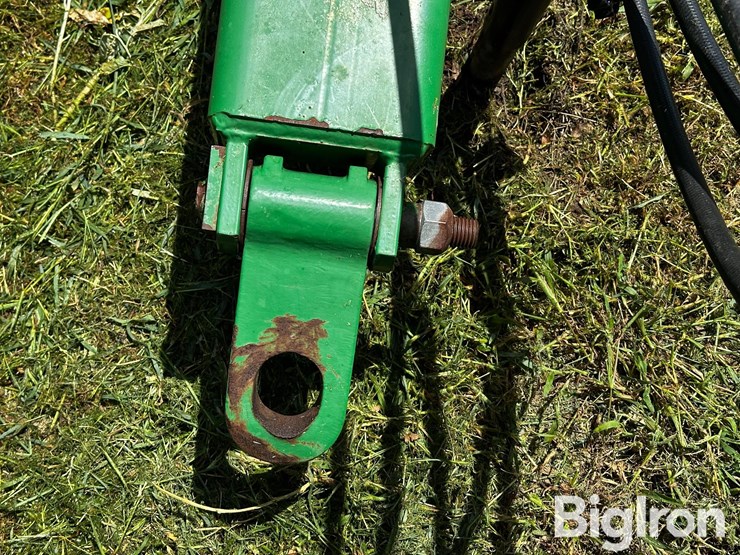 john-deere-3710-image-9
