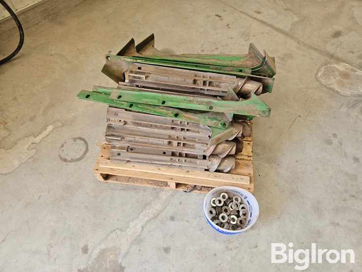 john-deere-608c-image-8
