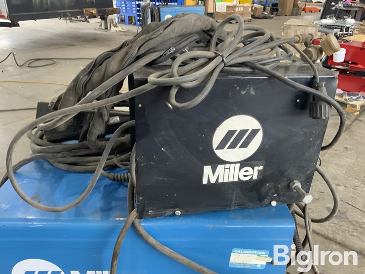 miller-gold-star-302-stick-welder-image-16