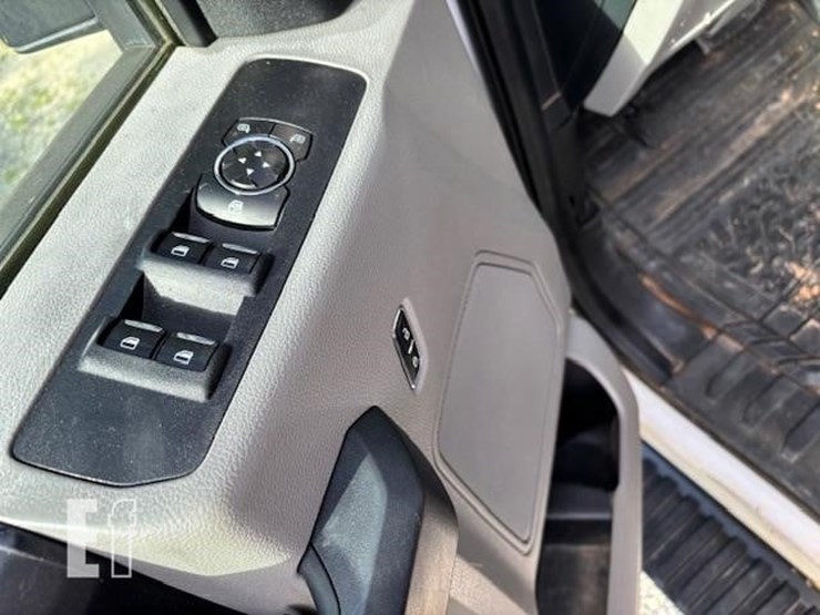2017-ford-f450-image-11
