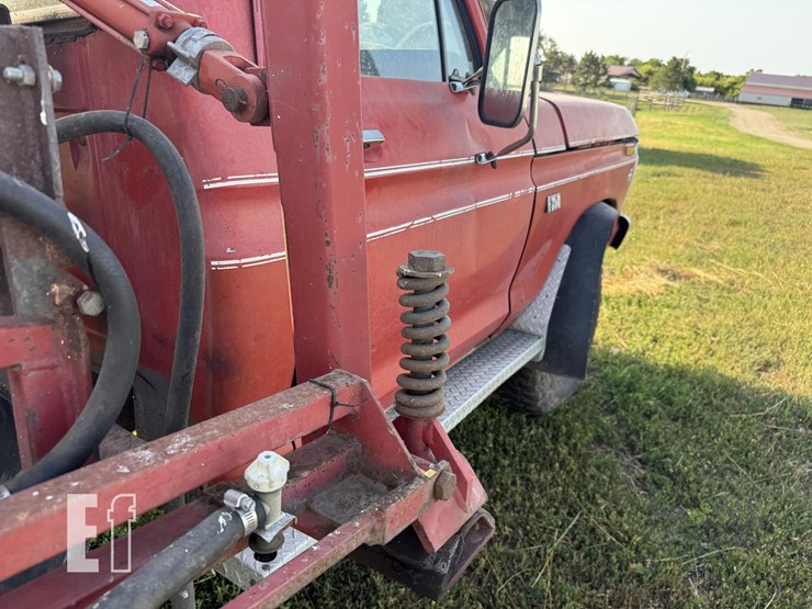 1975-ford-f250-image-16