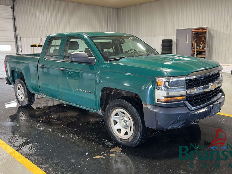 2017-chevrolet-silverado-1500-image-7