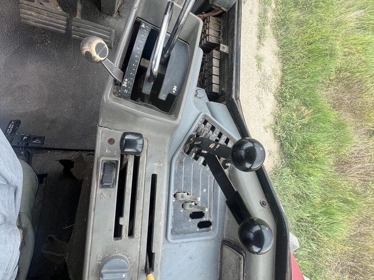 case-ih-7130-image-15