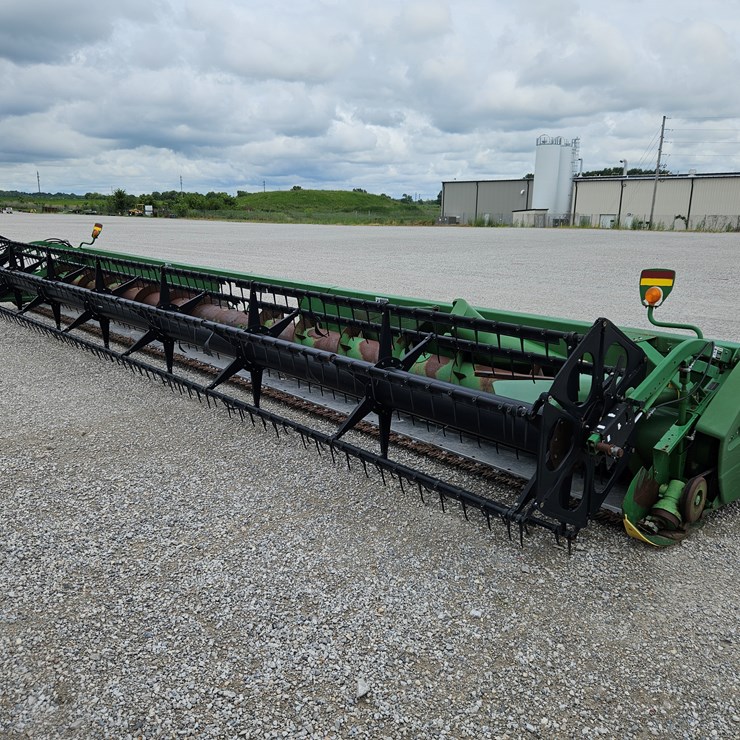 2005 JOHN DEERE 635F