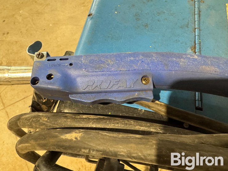 miller-millermatic-250-cv-dc-wire-feed-welder-image-20