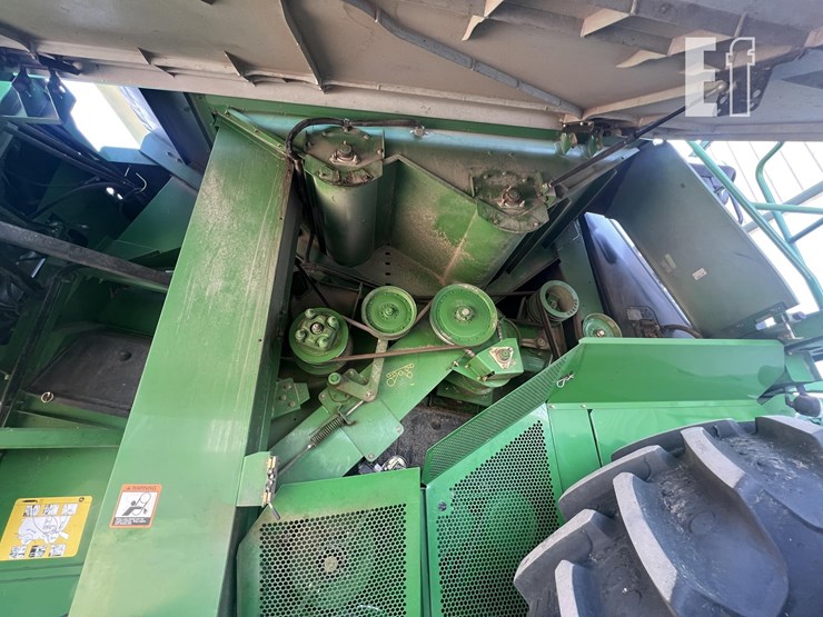 2004-john-deere-9660-sts-image-19