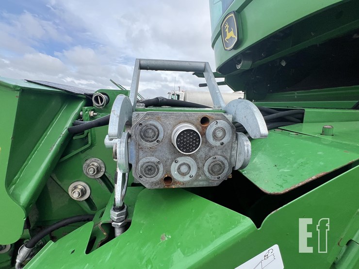 2008-john-deere-9770-sts-image-55