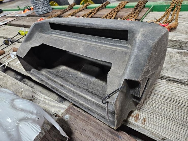 #438-•-john-deere-reel-mower-grass-catcher-image-1