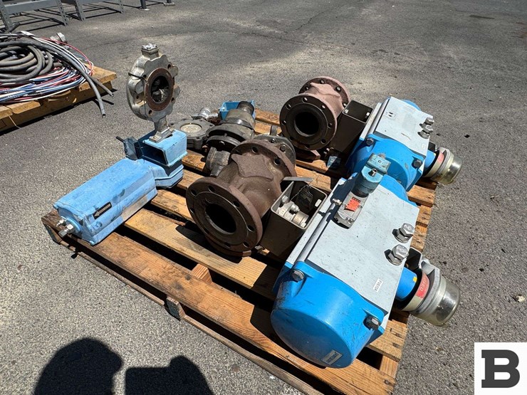 pneumatic-actuated-ball-valves-image-3