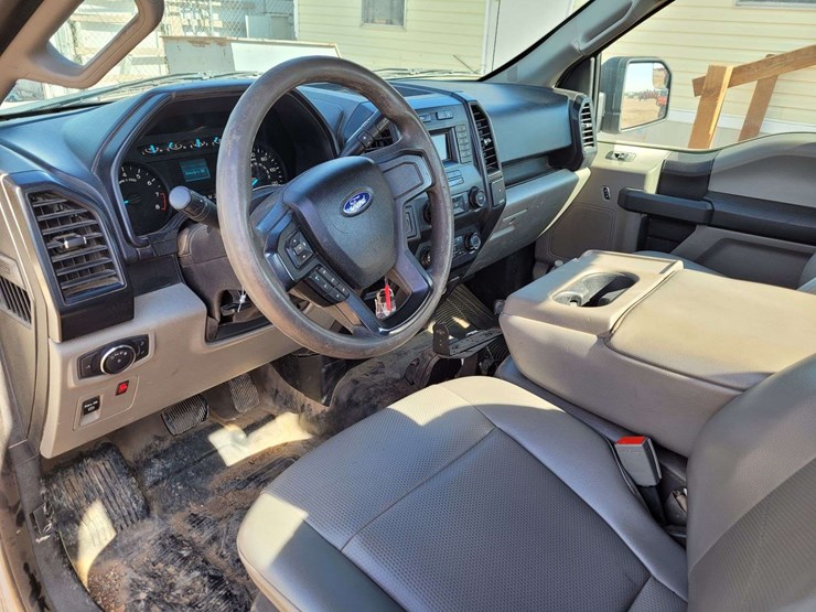 2018-ford-f150-image-8