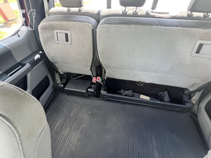 2017-ford-f150-xlt-image-13
