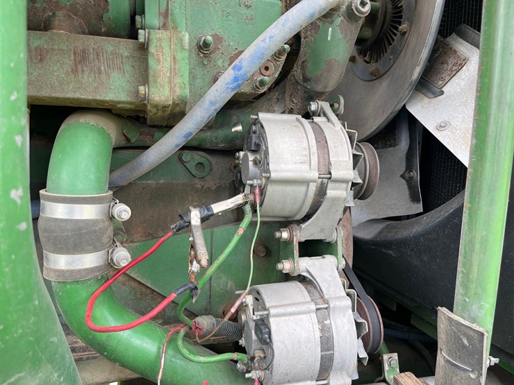john-deere-6950-image-26