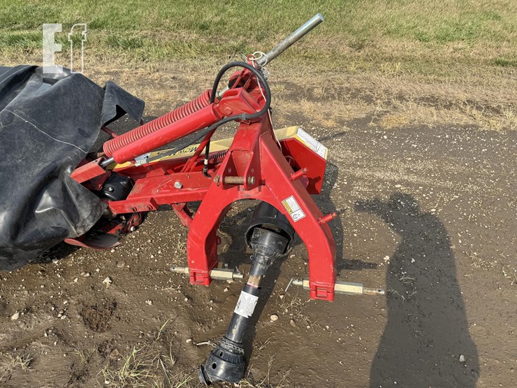 new-holland-h6750-image-3