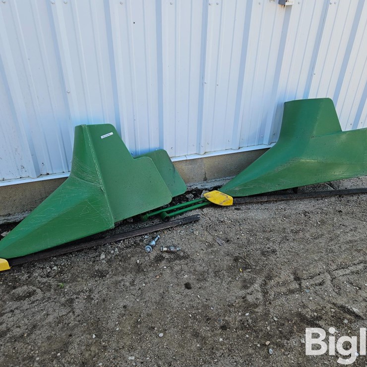 JOHN DEERE 635F
