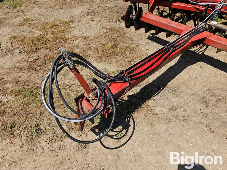 case-ih-3950-image-9