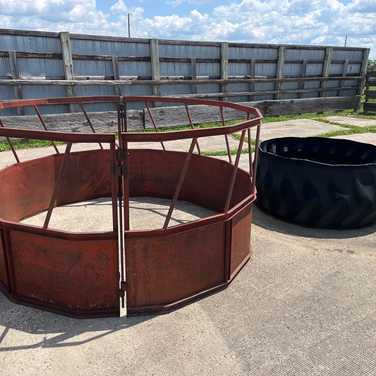 Bale Feeders