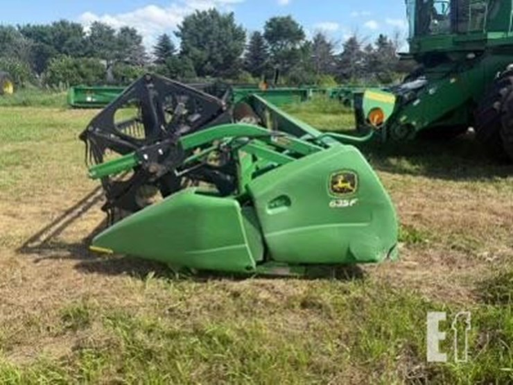 2010-john-deere-635f-image-2