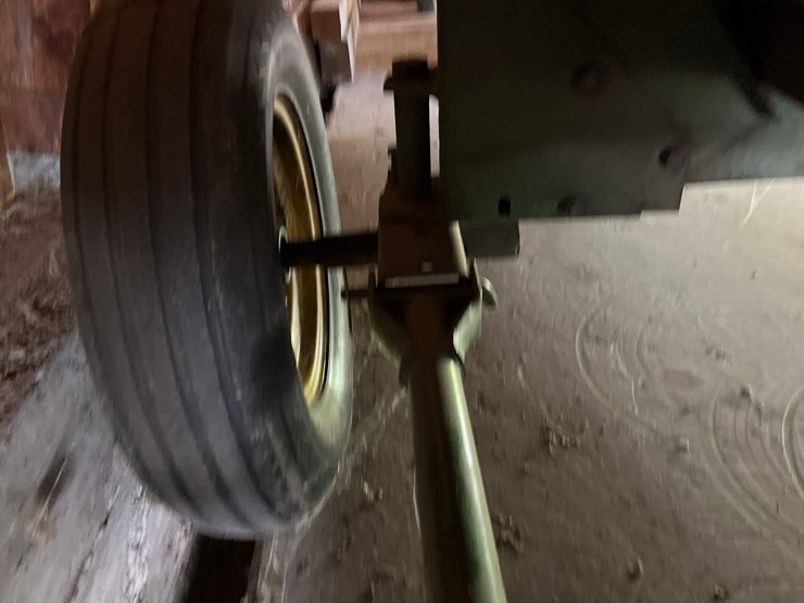 john-deere-swather-image-9