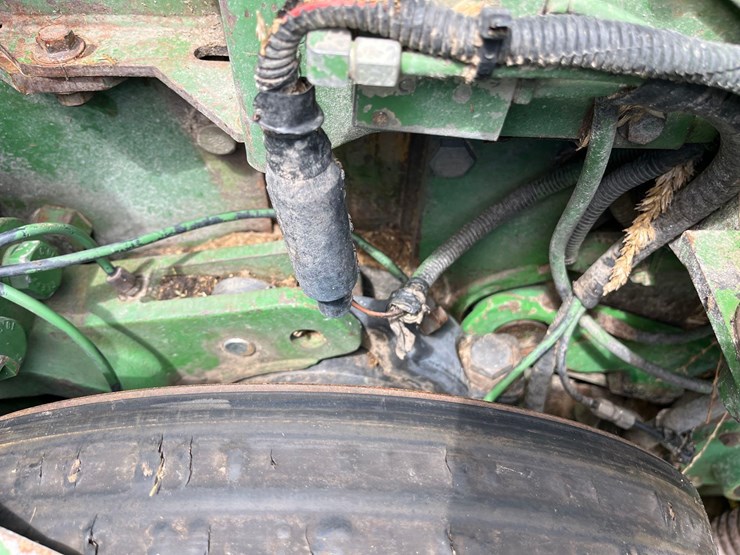 john-deere-6950-image-60