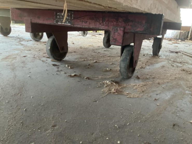 #132-•-lumber-carts-image-7