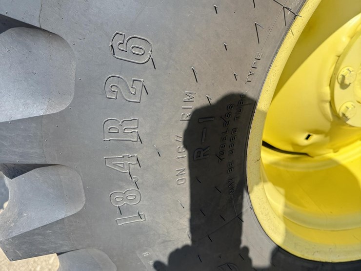 2002-john-deere-9560-sts-image-16