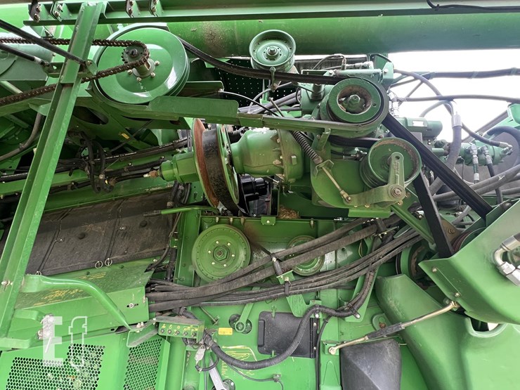 2008-john-deere-9770-sts-image-52