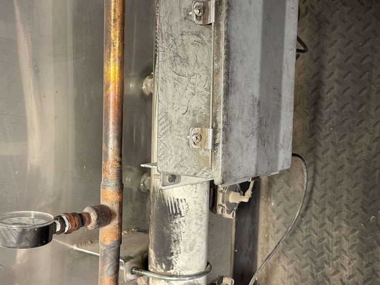 flex-kleen-dryer-baghouse/cooling-bin-image-24