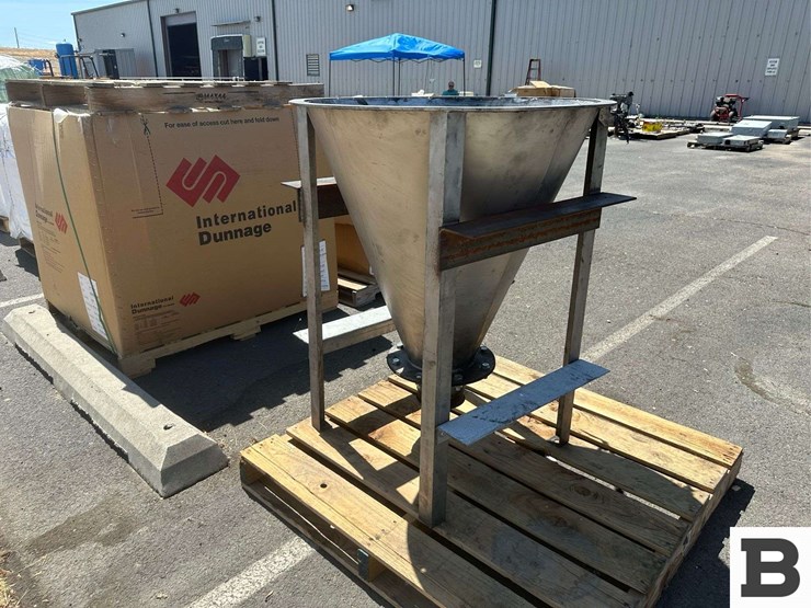 bulk-sack-discharge-station-hopper-image-3