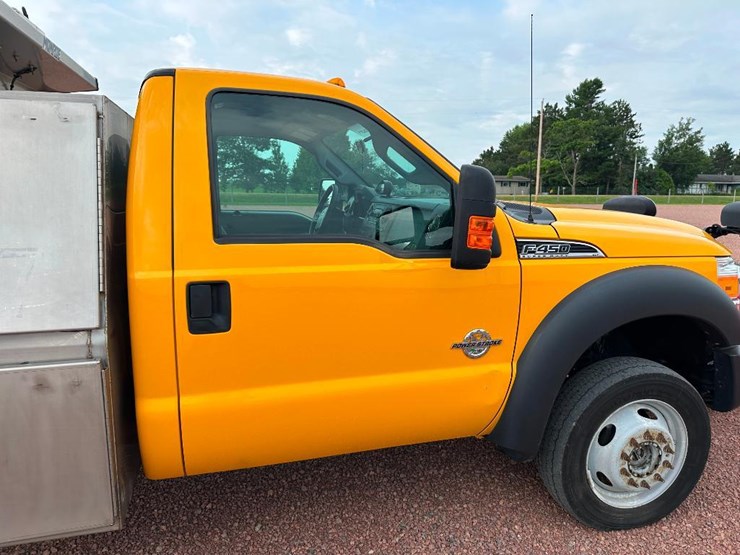 2012-ford-f450-image-19