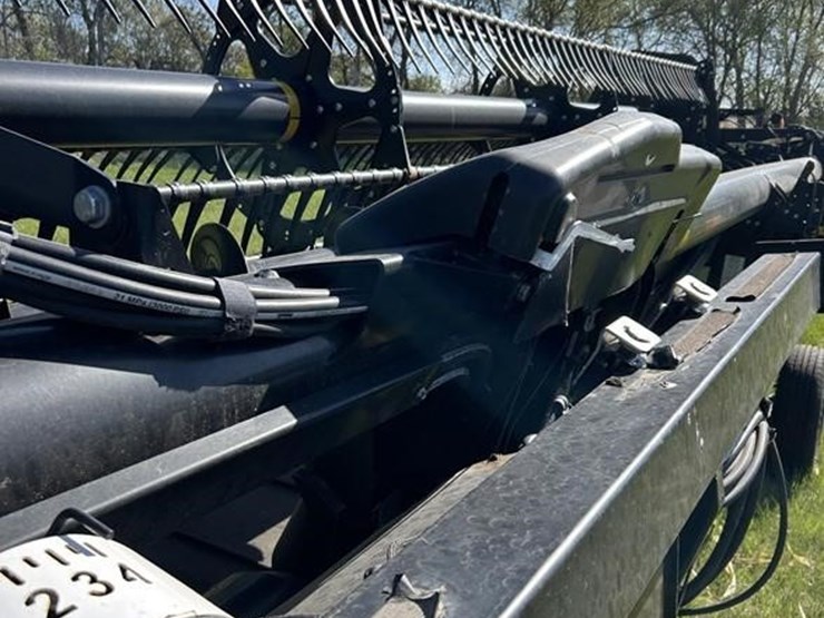 2019-mac-don-fd145-image-22