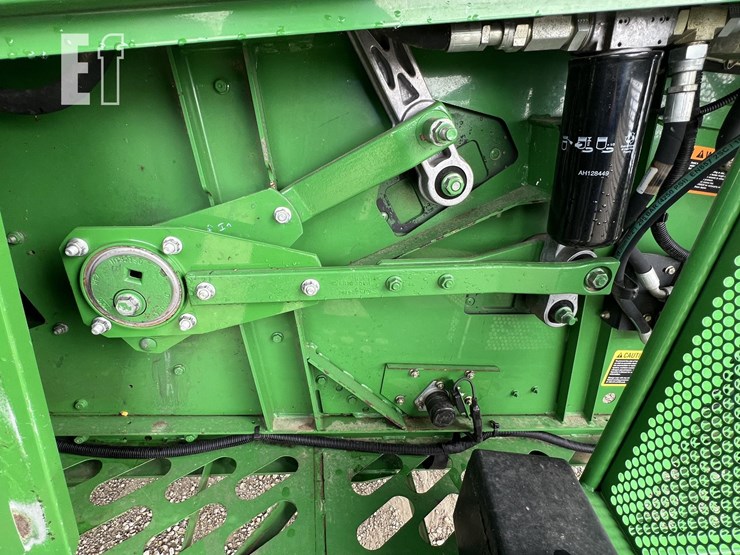 2008-john-deere-9770-sts-image-16