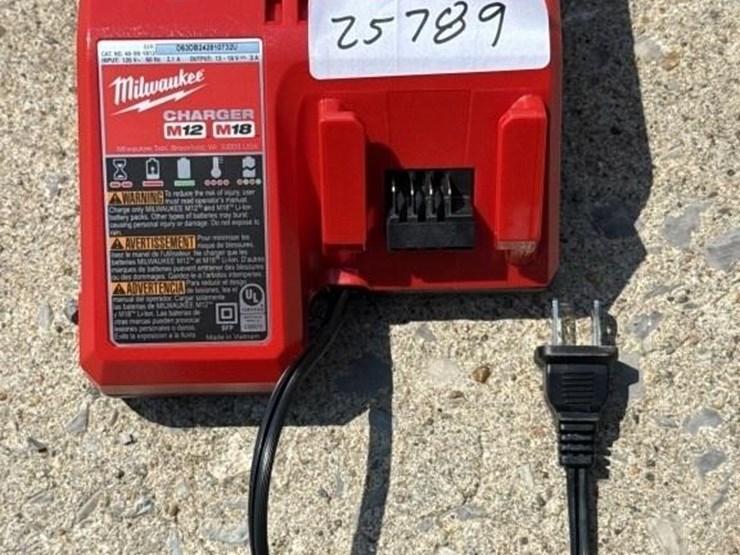 milwaukee-m-12-–-m-18-charger-unused-image-1