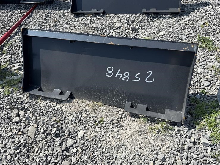land-honor-skid-steer-trailer-mover-plate-image-2