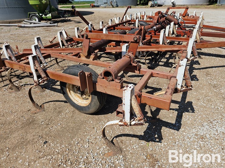 wil-rich-23'-field-cultivator-w/-3-bar-tined-harrow-image-16