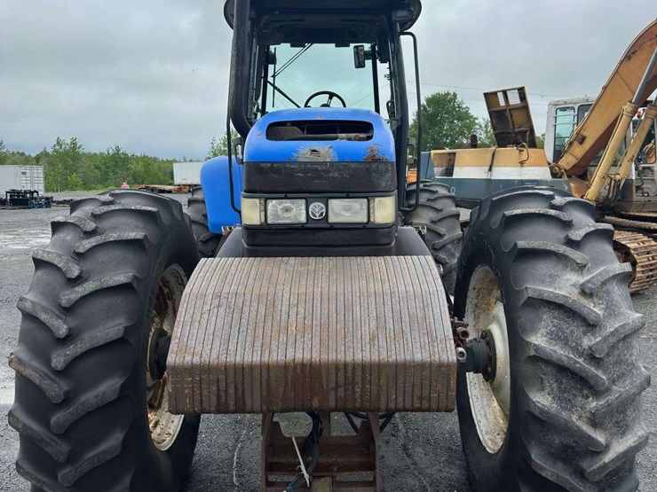 new-holland-tv140-image-7