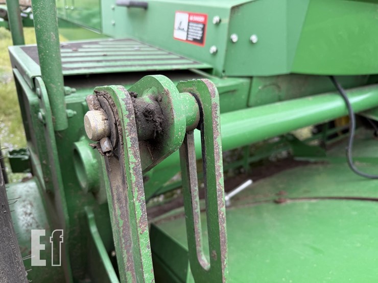 2013-john-deere-r450-image-22