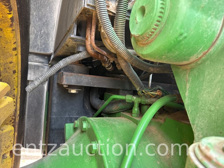 2005-john-deere-8320-image-50