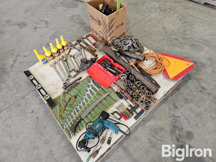 pallet-of-misc.-tools,-parts,-&-fasteners-image-2