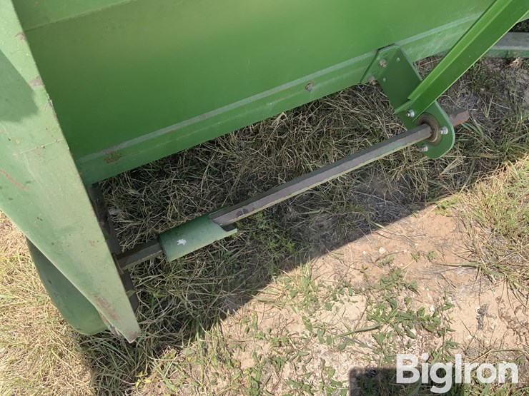 john-deere-843-image-12