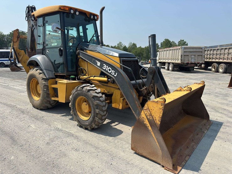 2009-deere-310sj-image-2