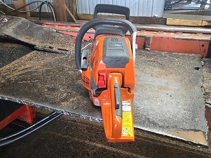 #100-•-2023-husqvarna-550-xp-chain-saw-image-4