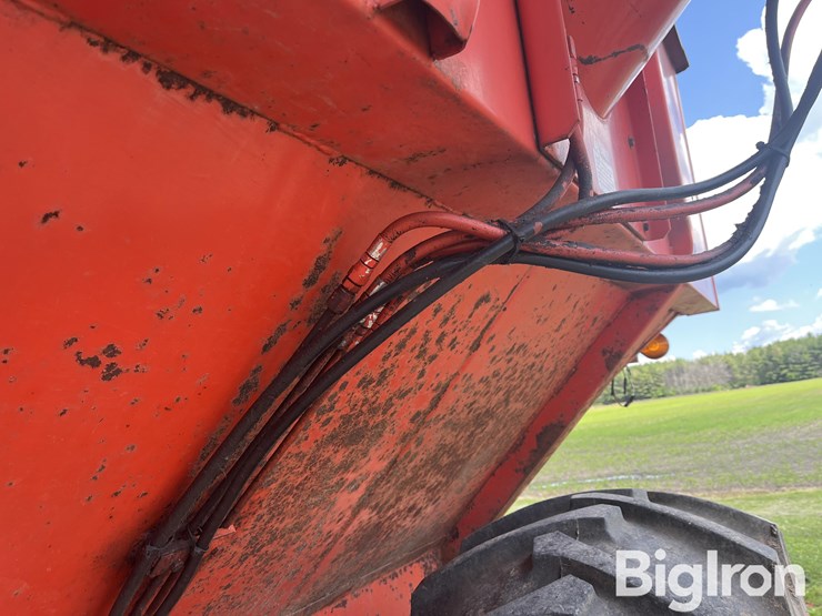 united-farm-tools-650-image-20