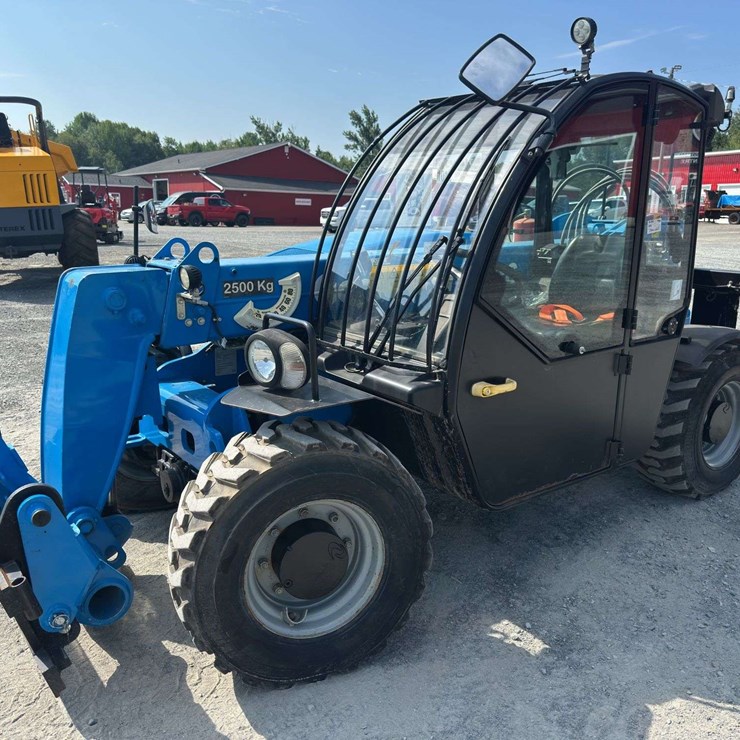 2017 GENIE GTH2506