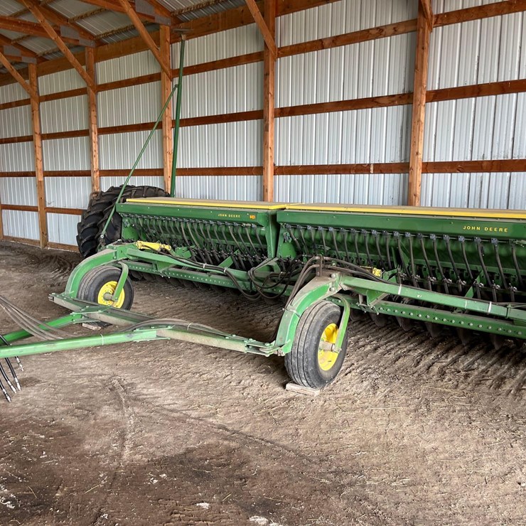 JOHN DEERE 9300