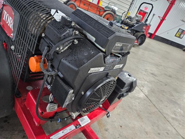 #374-•-2012-toro-pro-force-towable-blower-image-10